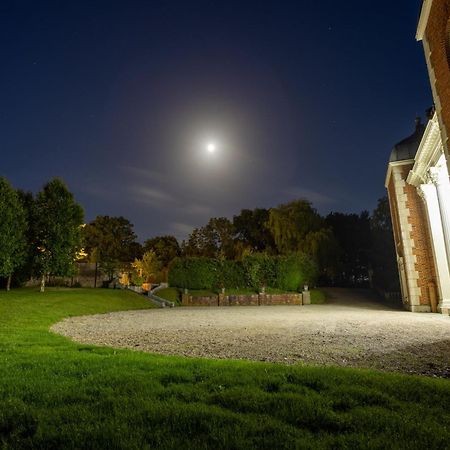 Eastwood Observatory: 12 Bedrooms, Swimming Pool And Tennis Court Hailsham Exterior foto