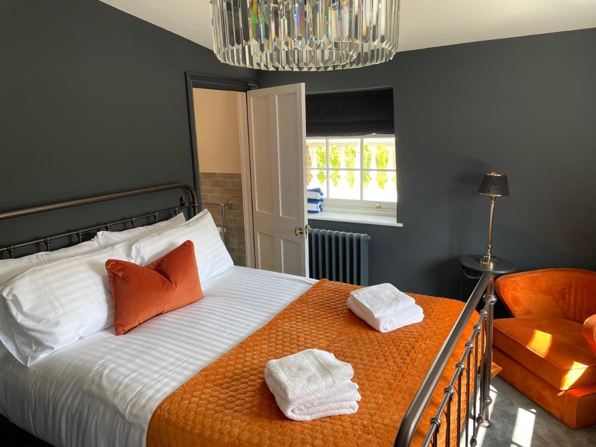 Eastwood Observatory: 12 Bedrooms, Swimming Pool And Tennis Court Hailsham Exterior foto