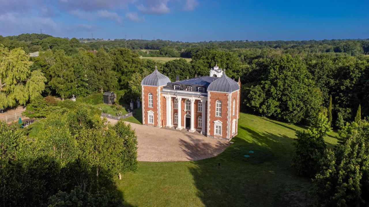 Eastwood Observatory: 12 Bedrooms, Swimming Pool And Tennis Court Hailsham Exterior foto